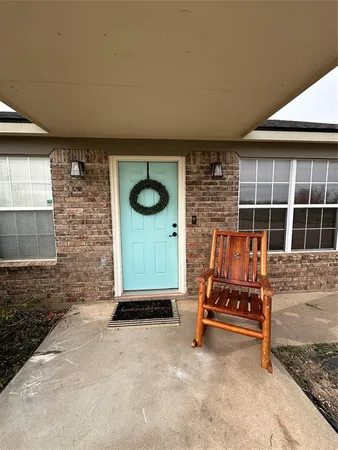 $289,900 | 634 McCartney Lane, Tye, TX 79563