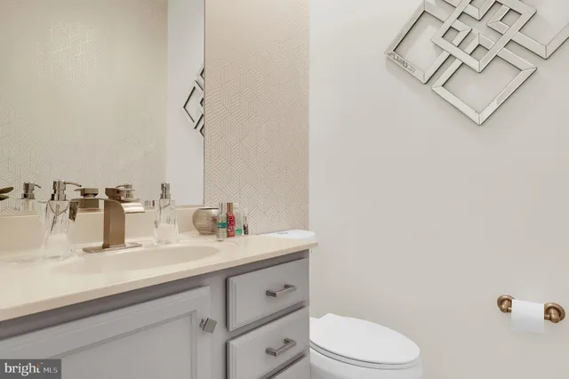 a view of a workspace with furniture