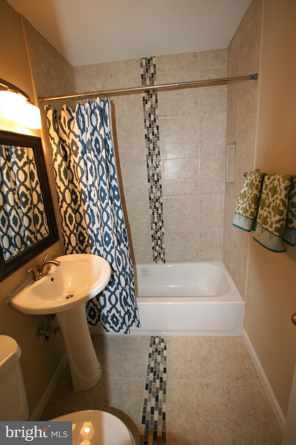 7741 Normandy Road Hyattsville, MD 20785 - Photo 17 of 20 Bath