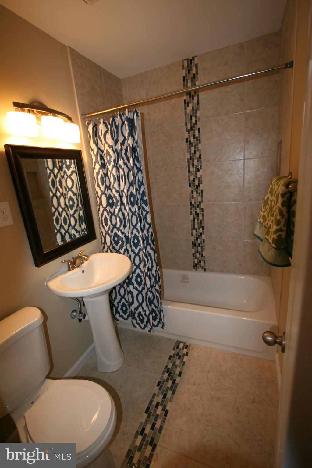7741 Normandy Road Hyattsville, MD 20785 - Photo 18 of 20 Bath