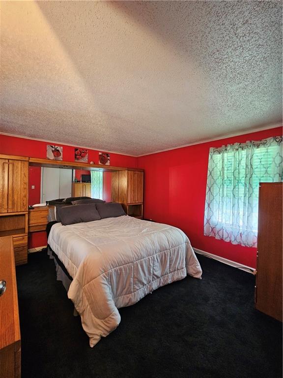 324 Barr Road Natrona Heights, PA 15065 - Photo 16 of 38