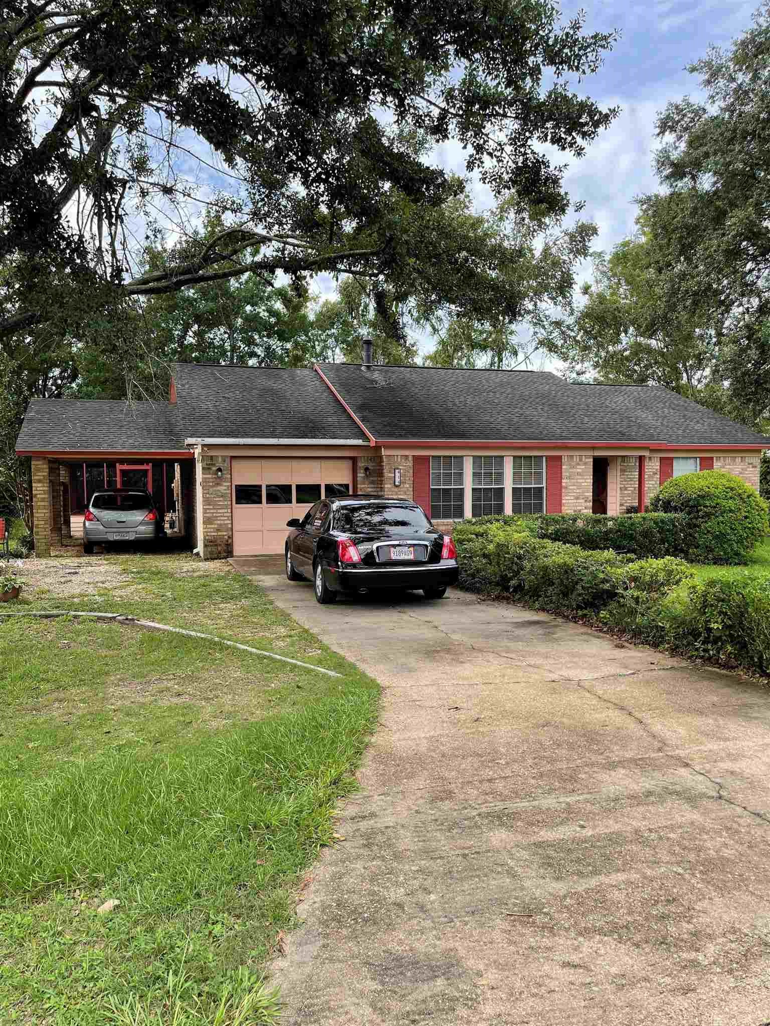414 West Section Avenue Foley, AL 36535 - Photo 3 of 3