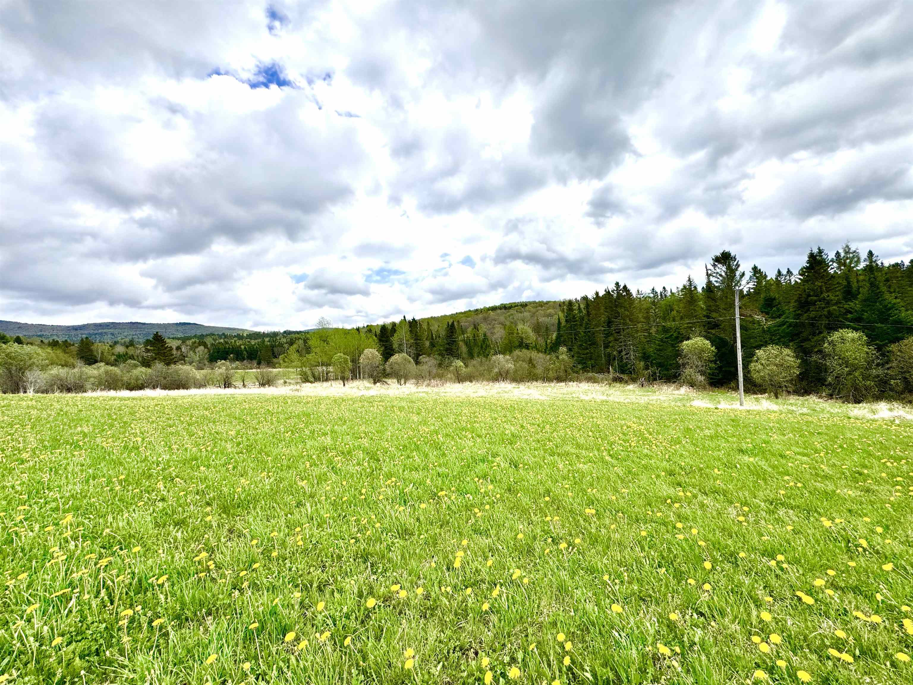 241-18 Golf Links Road Colebrook, NH 03576 - Photo 5 of 16