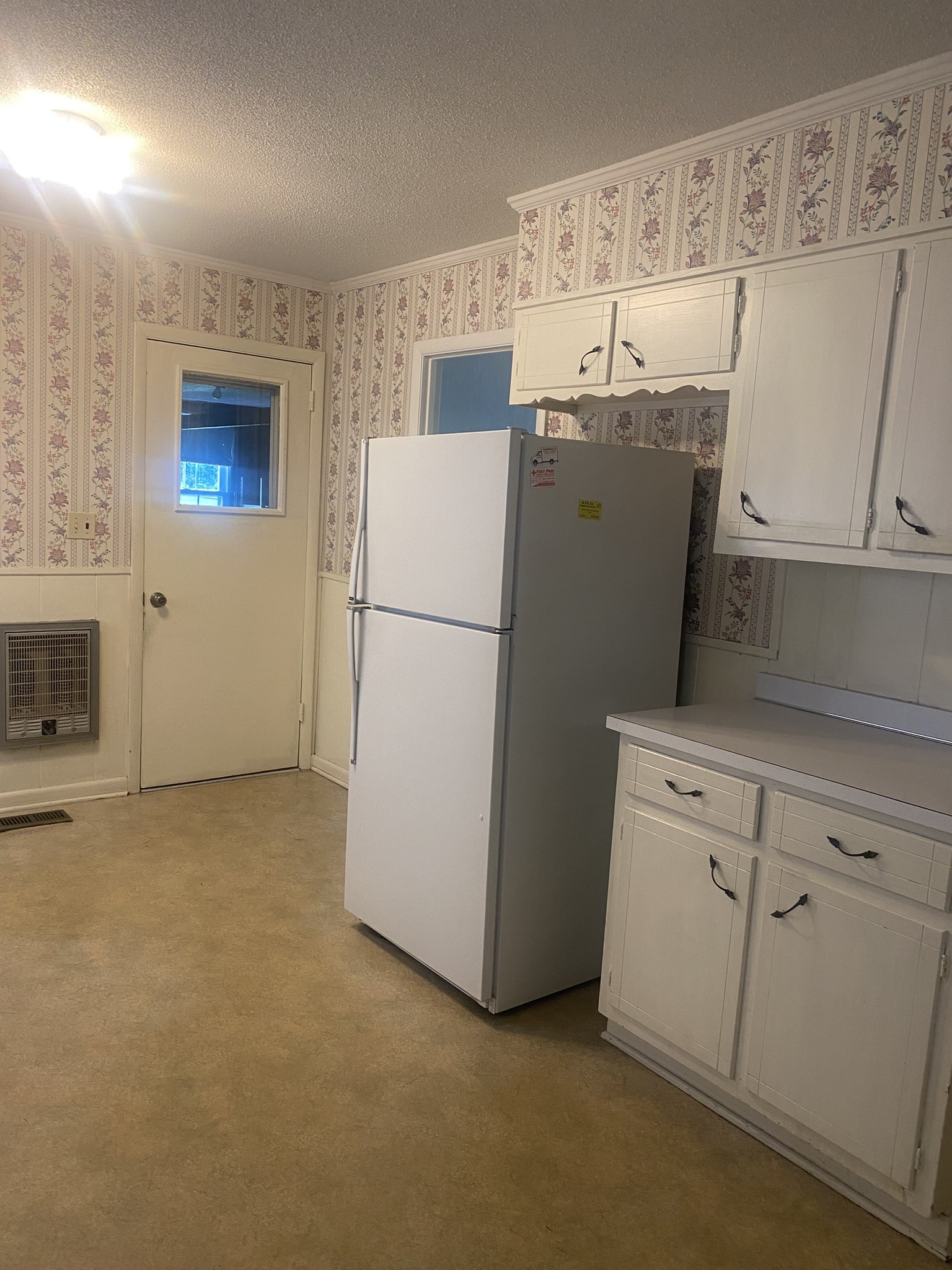 527 Spring Valley Road McMinnville, TN 37110 - Photo 8 of 17 Gallery Image 8