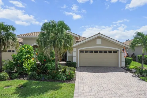 a view of house with outdoor space