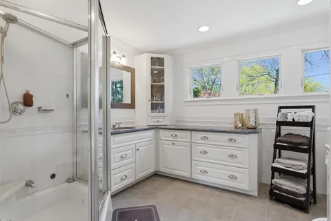 $2,225,000 | 12 Beatty Lane, Easton, MA 02375