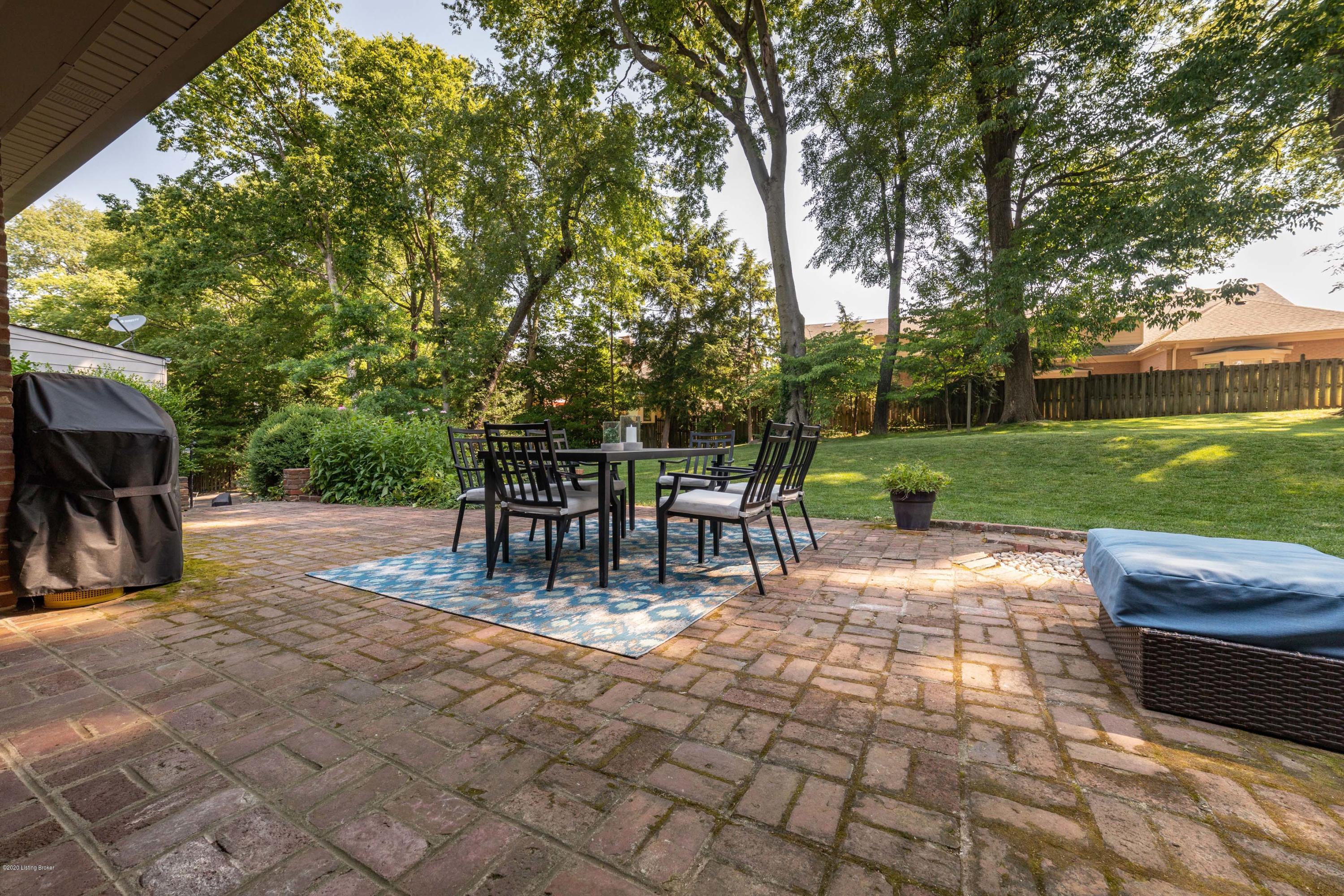 2411 Branning Road Louisville, KY 40222 - Photo 55 of 74 Branning064