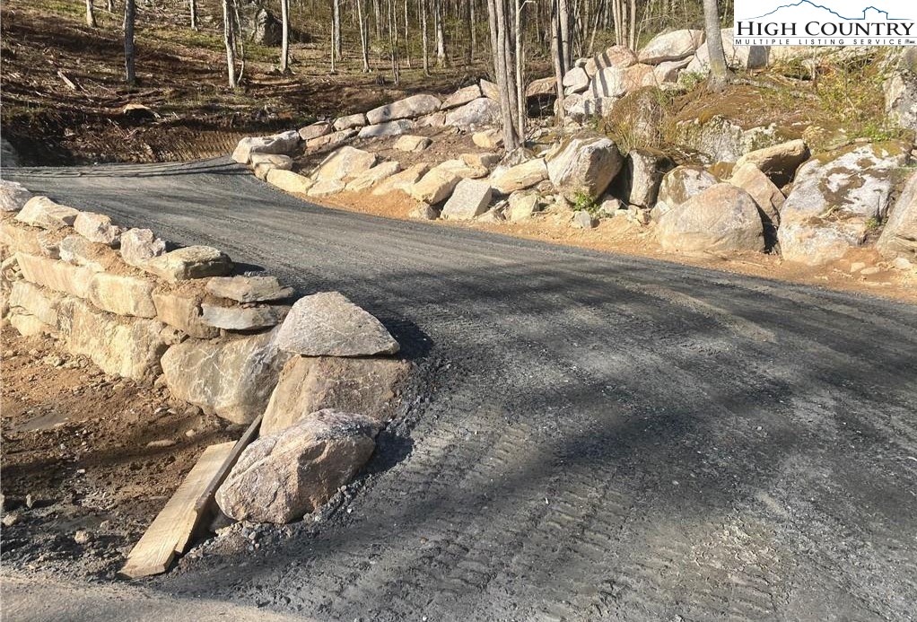 G56 Sky Camp Road Banner Elk, NC 28604 - Photo 5 of 11