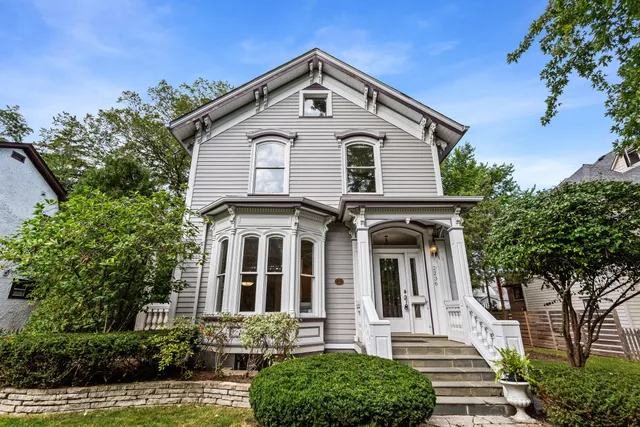 $1,450,000 | 2236 Ridge Avenue, Evanston, IL 60201