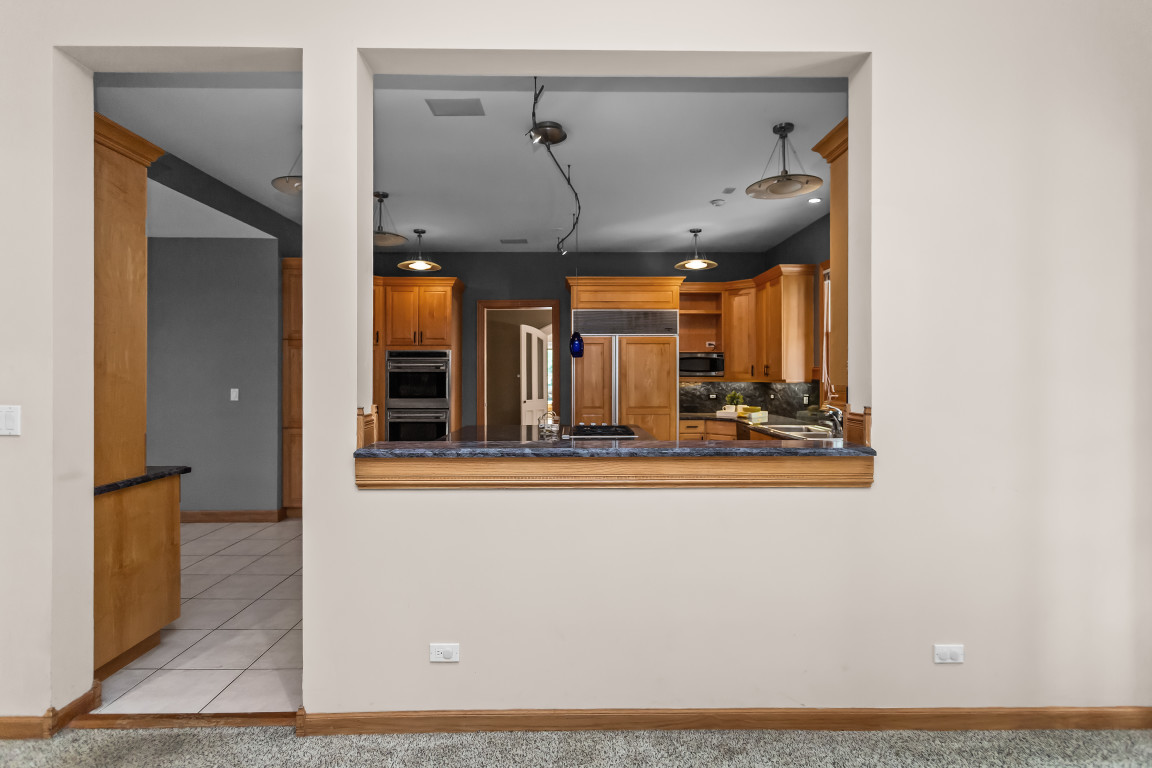 2236 Ridge Avenue Evanston, IL 60201 - Photo 14 of 64