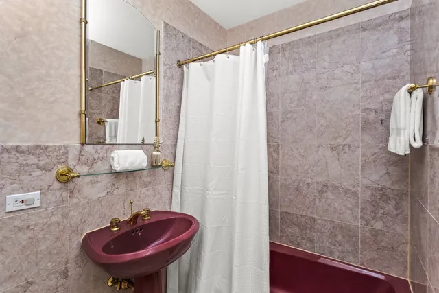 $1,450,000 | 2236 Ridge Avenue, Evanston, IL 60201