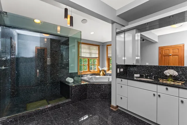 $1,450,000 | 2236 Ridge Avenue, Evanston, IL 60201