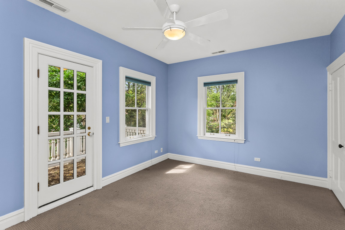 2236 Ridge Avenue Evanston, IL 60201 - Photo 39 of 64