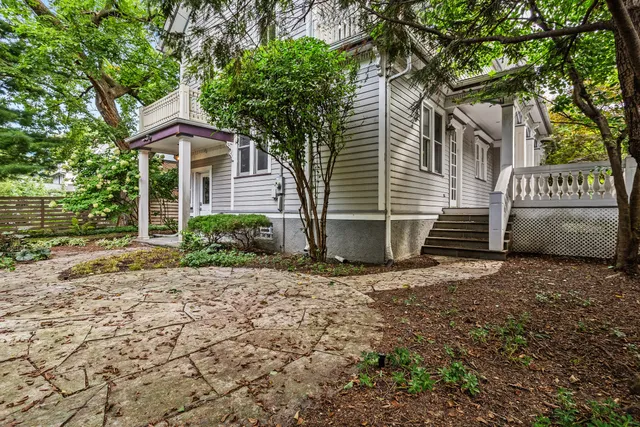 $1,450,000 | 2236 Ridge Avenue, Evanston, IL 60201