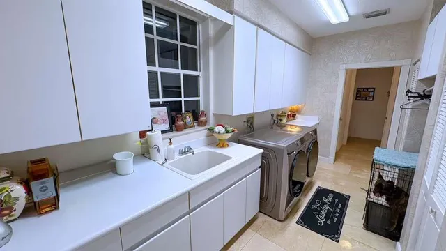 $1,350,000 | 1716 Northwest 124th Way, Coral Springs, FL 33071