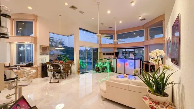 $1,350,000 | 1716 Northwest 124th Way, Coral Springs, FL 33071