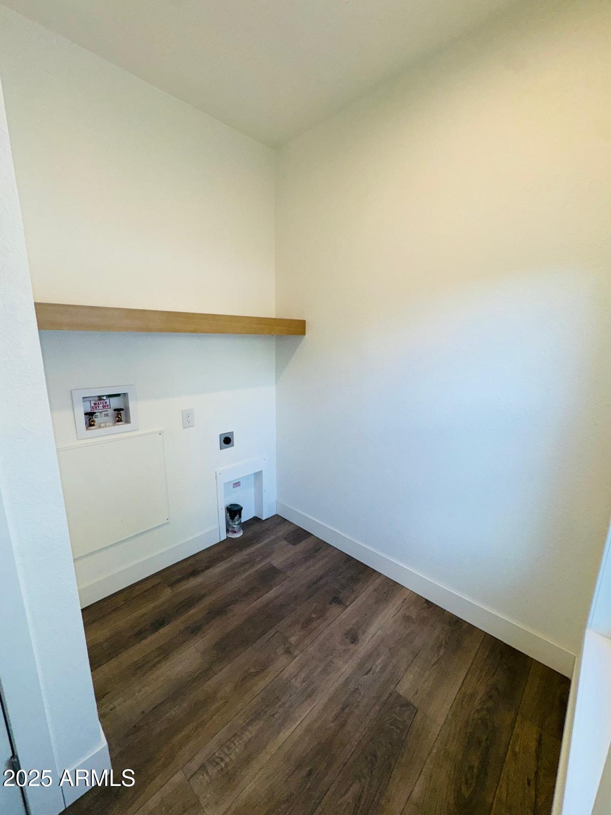 4035 East Goldmine Road Rimrock, AZ 86335 - Photo 10 of 40 4942f032-c7c5-4bb4-bf87-5ab3f89a20fb