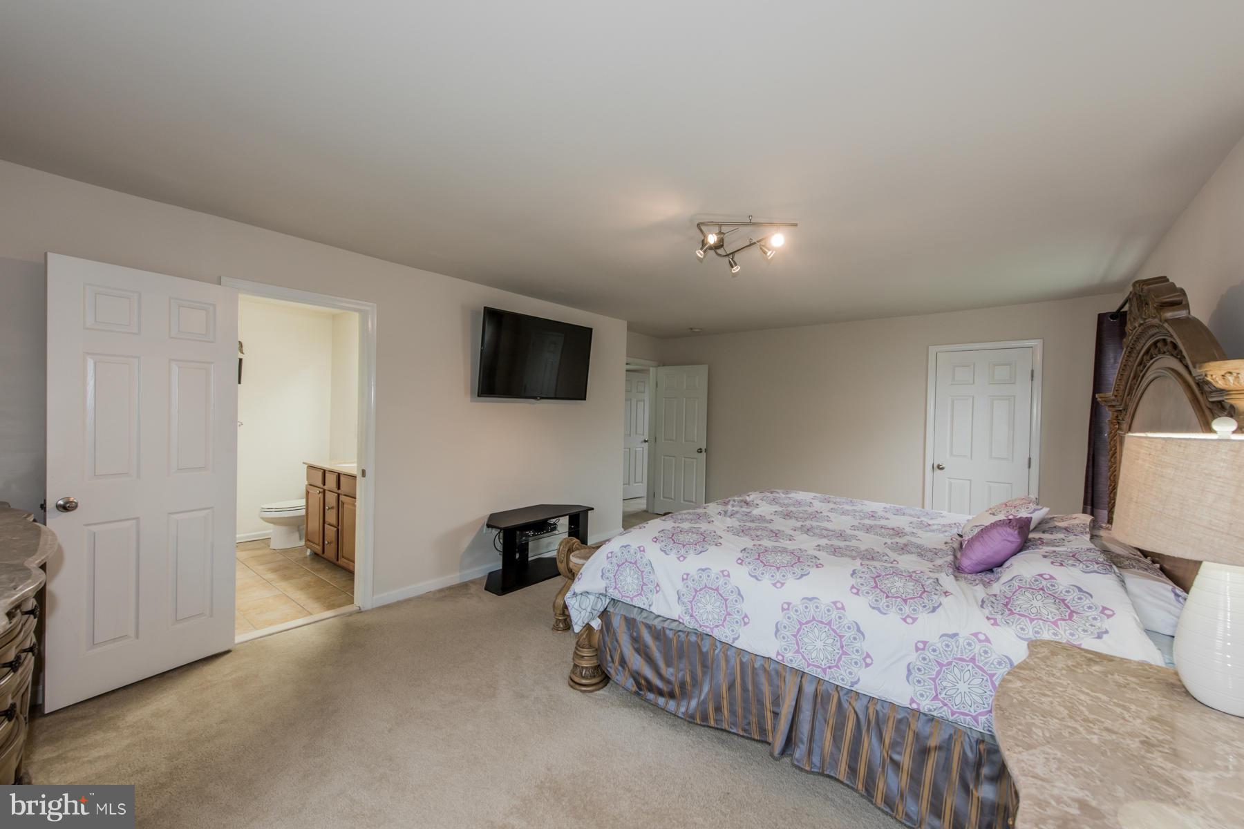 9588 Chaton Road Laurel, MD 20723 - Photo 12 of 22 Bedroom (Master)