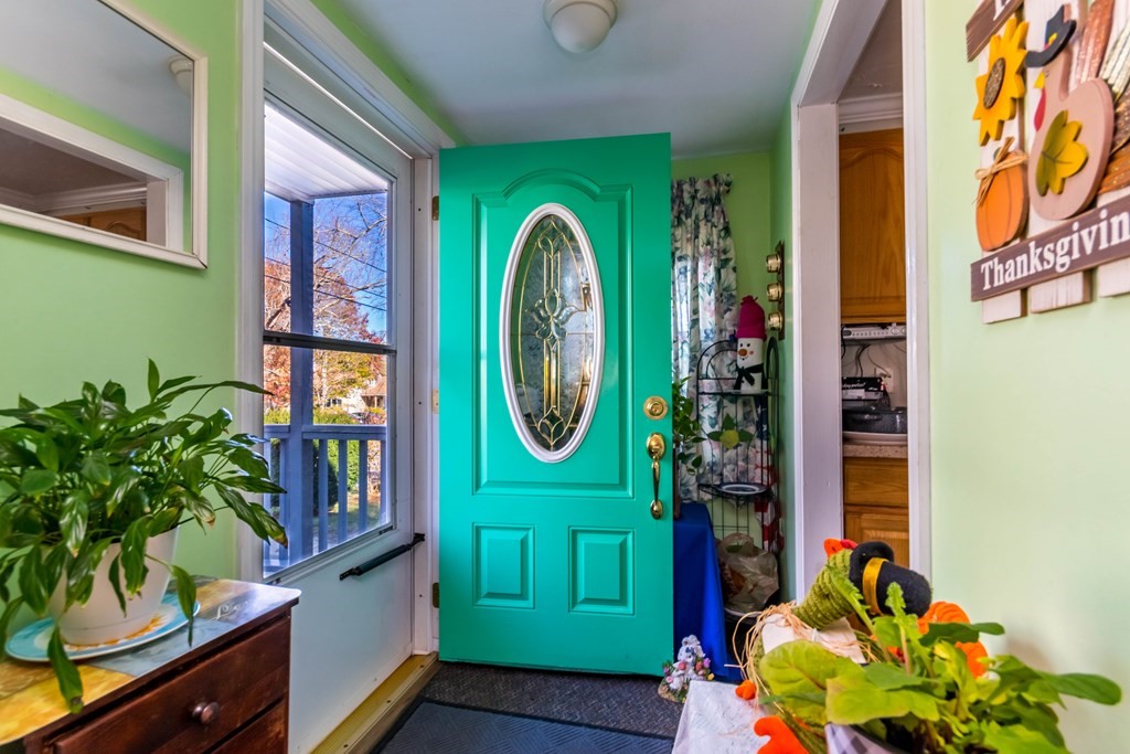 16 Blueberry Road Bourne, MA 02532 - Photo 4 of 22