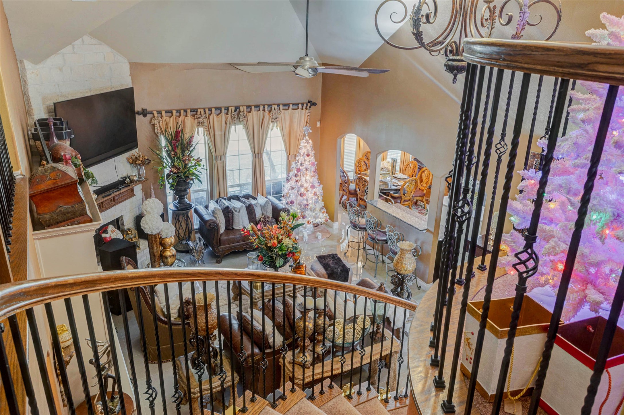 8211 Paddle Rock Lane Rosenberg, TX 77469 - Photo 32 of 50 a view of a balcony