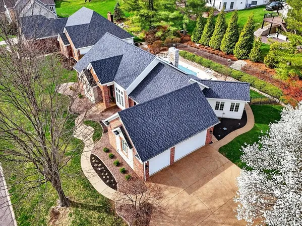 $989,000 | 59 West Meath Weldon Spring, Weldon Spring, MO 63304