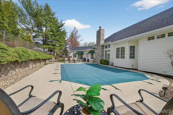 $989,000 | 59 West Meath Weldon Spring, Weldon Spring, MO 63304