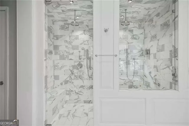 $6,995 | 460 Ivy Park Lane Northeast, Atlanta, GA 30305