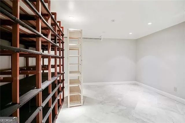 $6,995 | 460 Ivy Park Lane Northeast, Atlanta, GA 30305