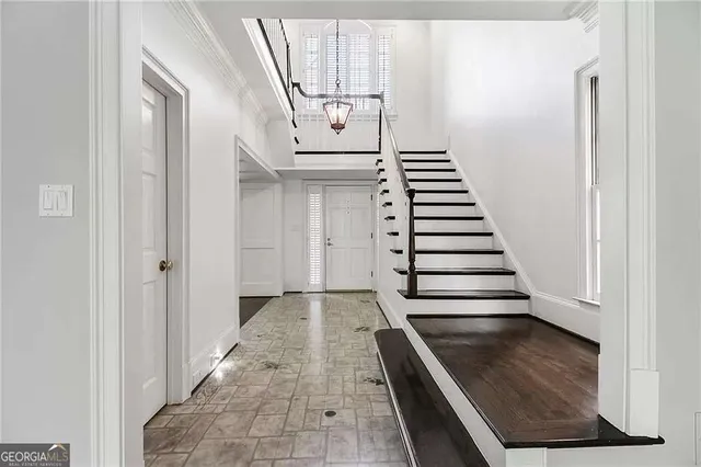 $6,995 | 460 Ivy Park Lane Northeast, Atlanta, GA 30305