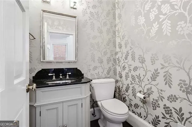 $6,995 | 460 Ivy Park Lane Northeast, Atlanta, GA 30305