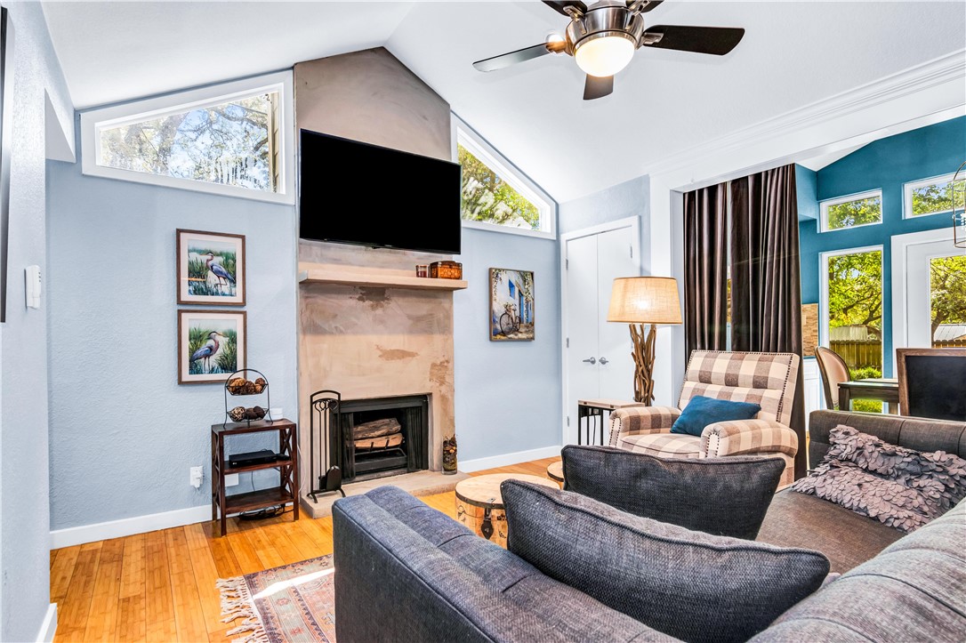 3601 Menchaca Road, Unit 123 Austin, TX 78704 - Photo 1 of 1 Gallery Image 1
