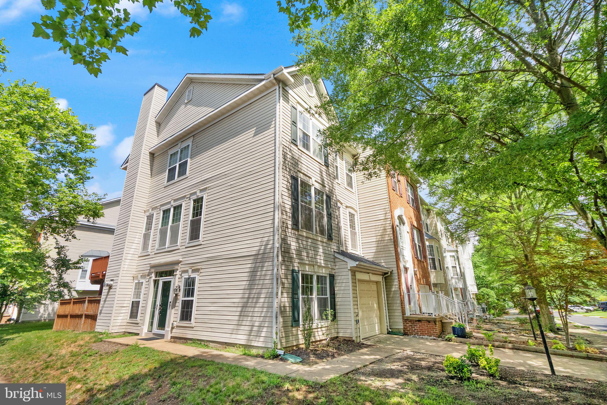 21659 Frame Square Broadlands, VA 20148 - Photo 3 of 68