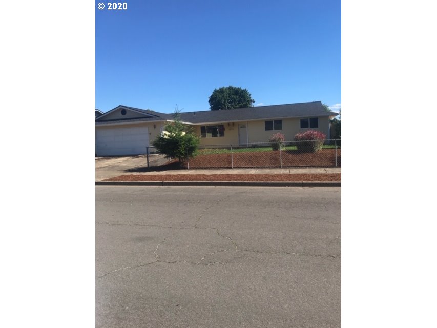 1273 T Street Springfield, OR 97477 - Photo 1 of 13 Gallery Image 1