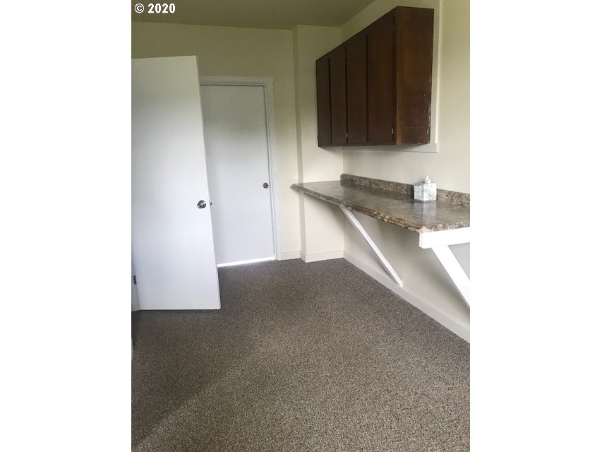 1273 T Street Springfield, OR 97477 - Photo 12 of 13 Gallery Image 12