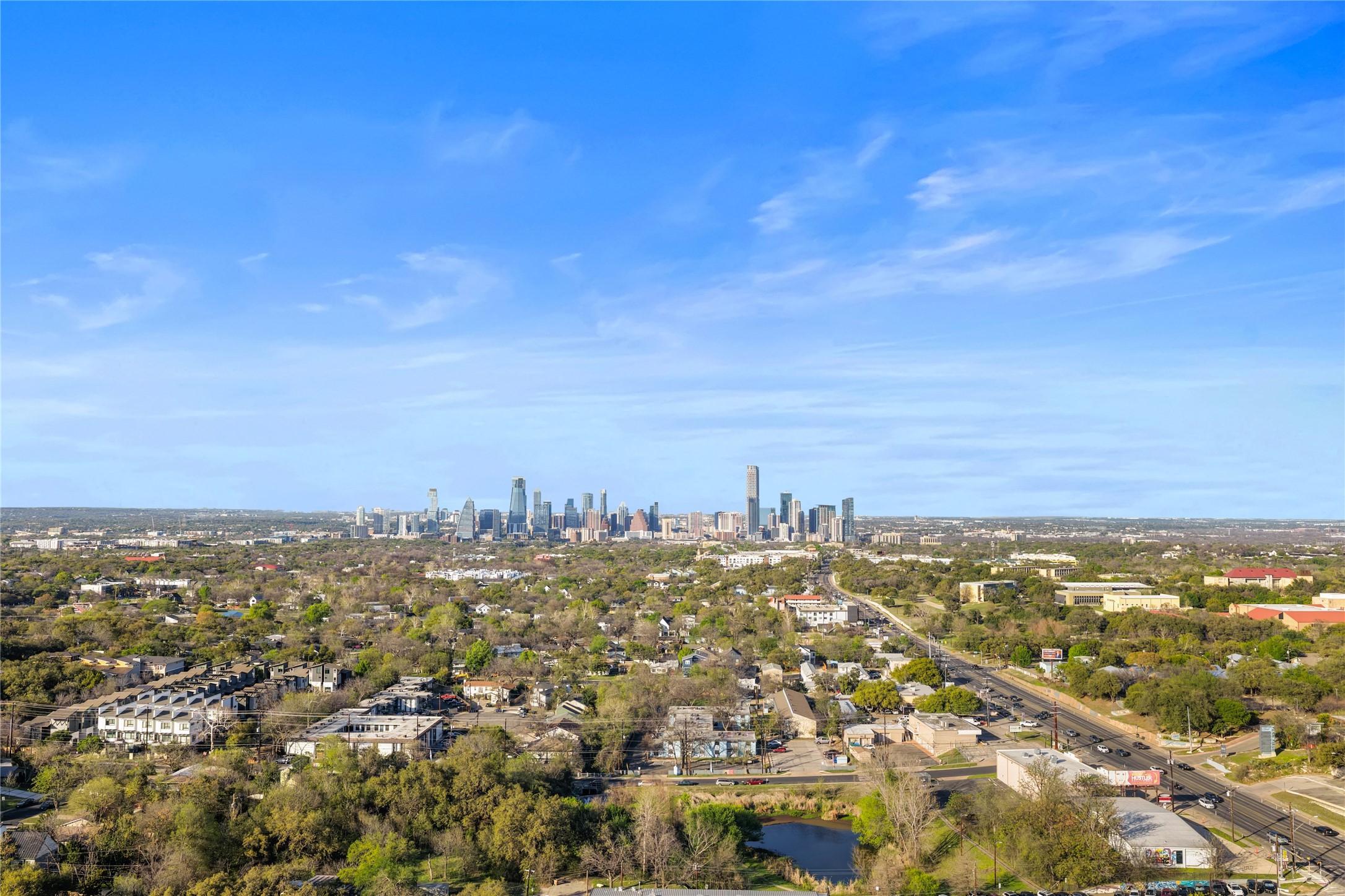 219 Lessin Lane, Unit 10A Austin, TX 78704 - Photo 27 of 28 a view of a city