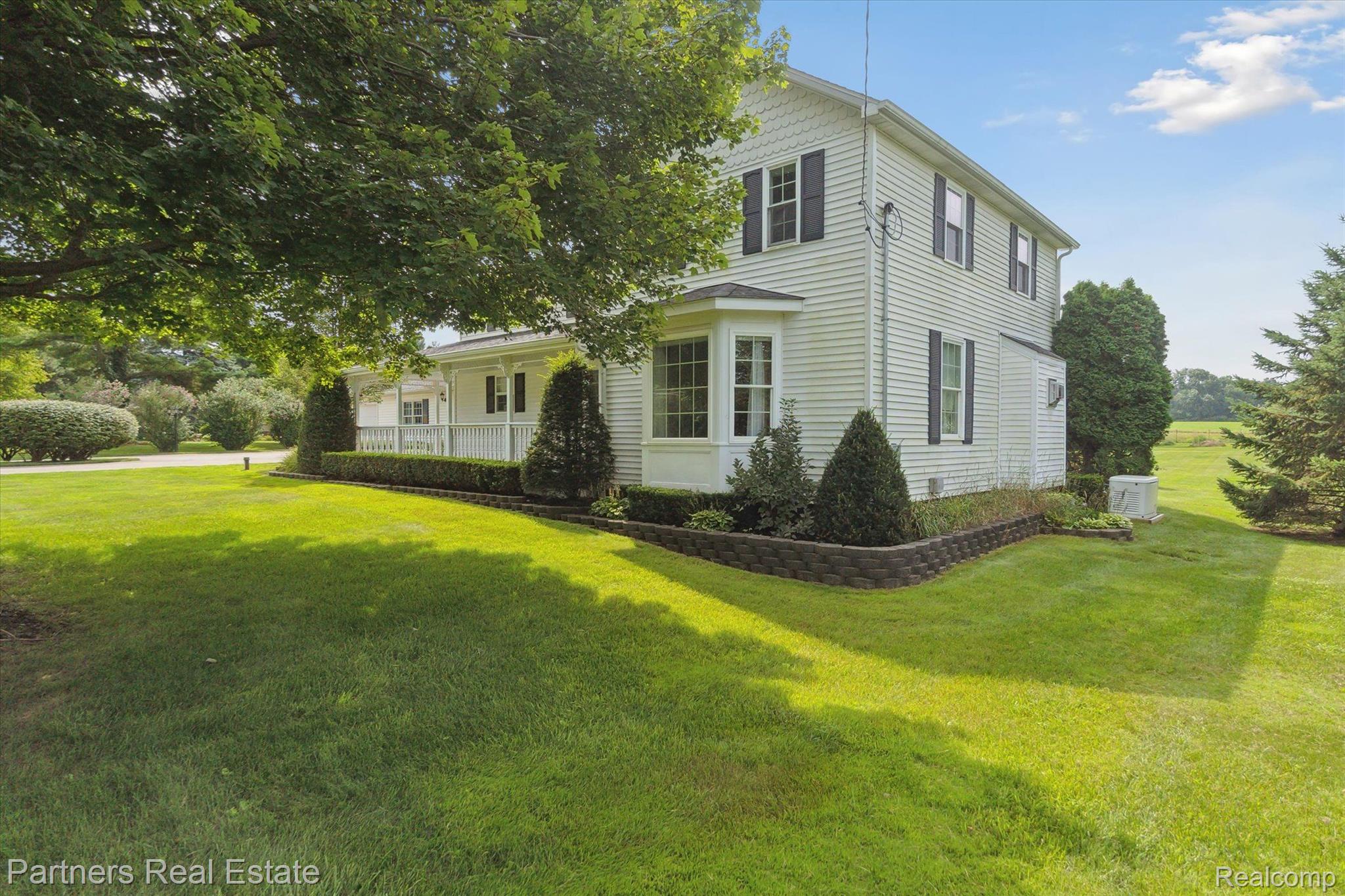 840 East Davis Road Howell, MI 48843 - Photo 4 of 50 Gallery Image 4