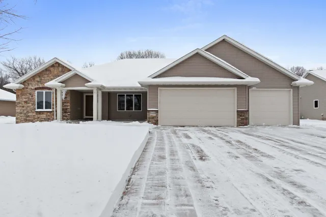 $519,900 | W6303 Rocky Mountain Drive, Greenville, WI 54942