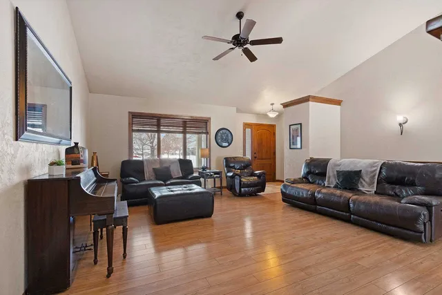 $519,900 | W6303 Rocky Mountain Drive, Greenville, WI 54942