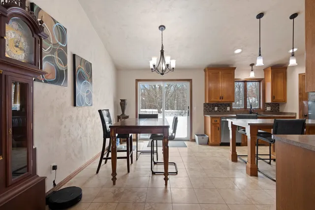 $519,900 | W6303 Rocky Mountain Drive, Greenville, WI 54942