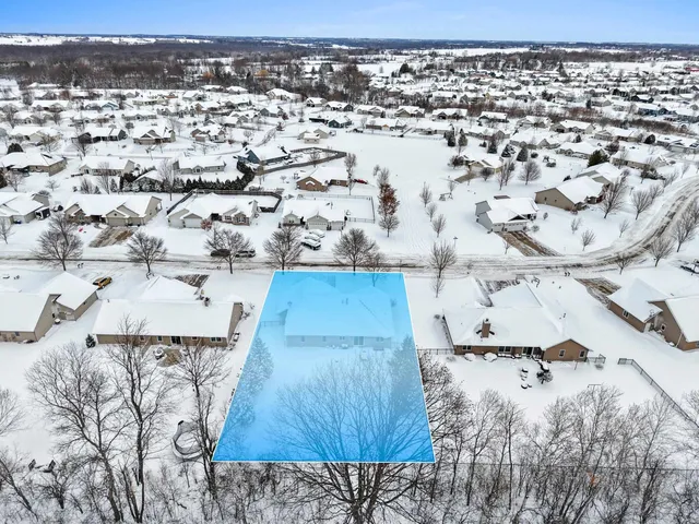 $519,900 | W6303 Rocky Mountain Drive, Greenville, WI 54942