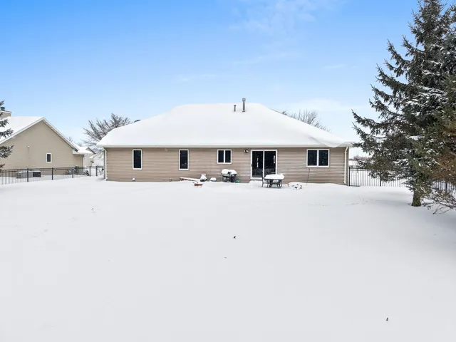 $519,900 | W6303 Rocky Mountain Drive, Greenville, WI 54942