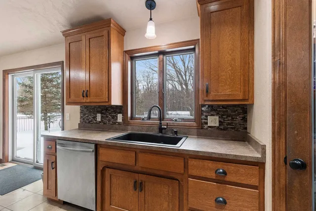 $519,900 | W6303 Rocky Mountain Drive, Greenville, WI 54942