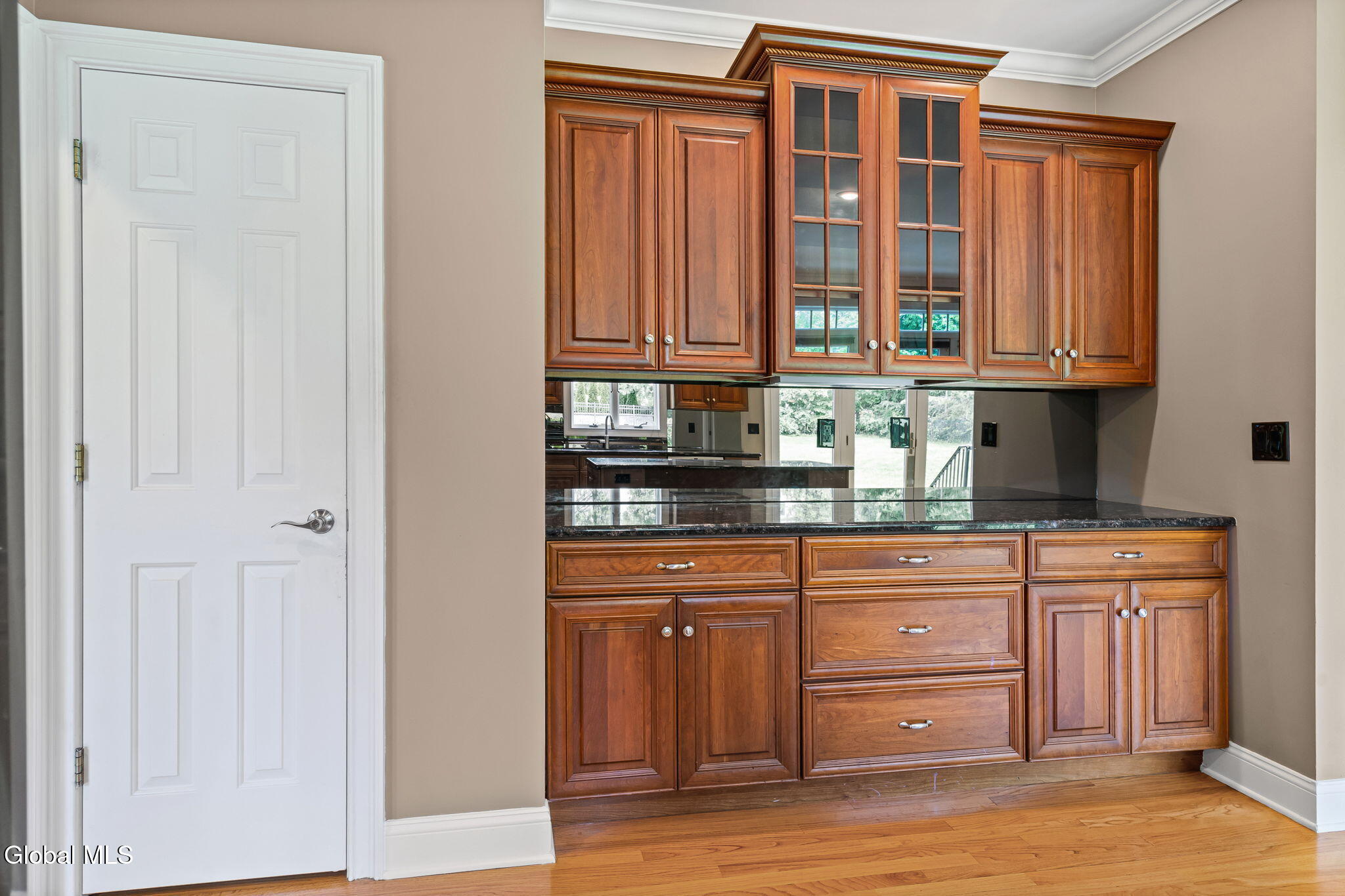229 Menlo Park Road Niskayuna, NY 12309 - Photo 13 of 55 60-web-or-mls-229-menlo-park-rd