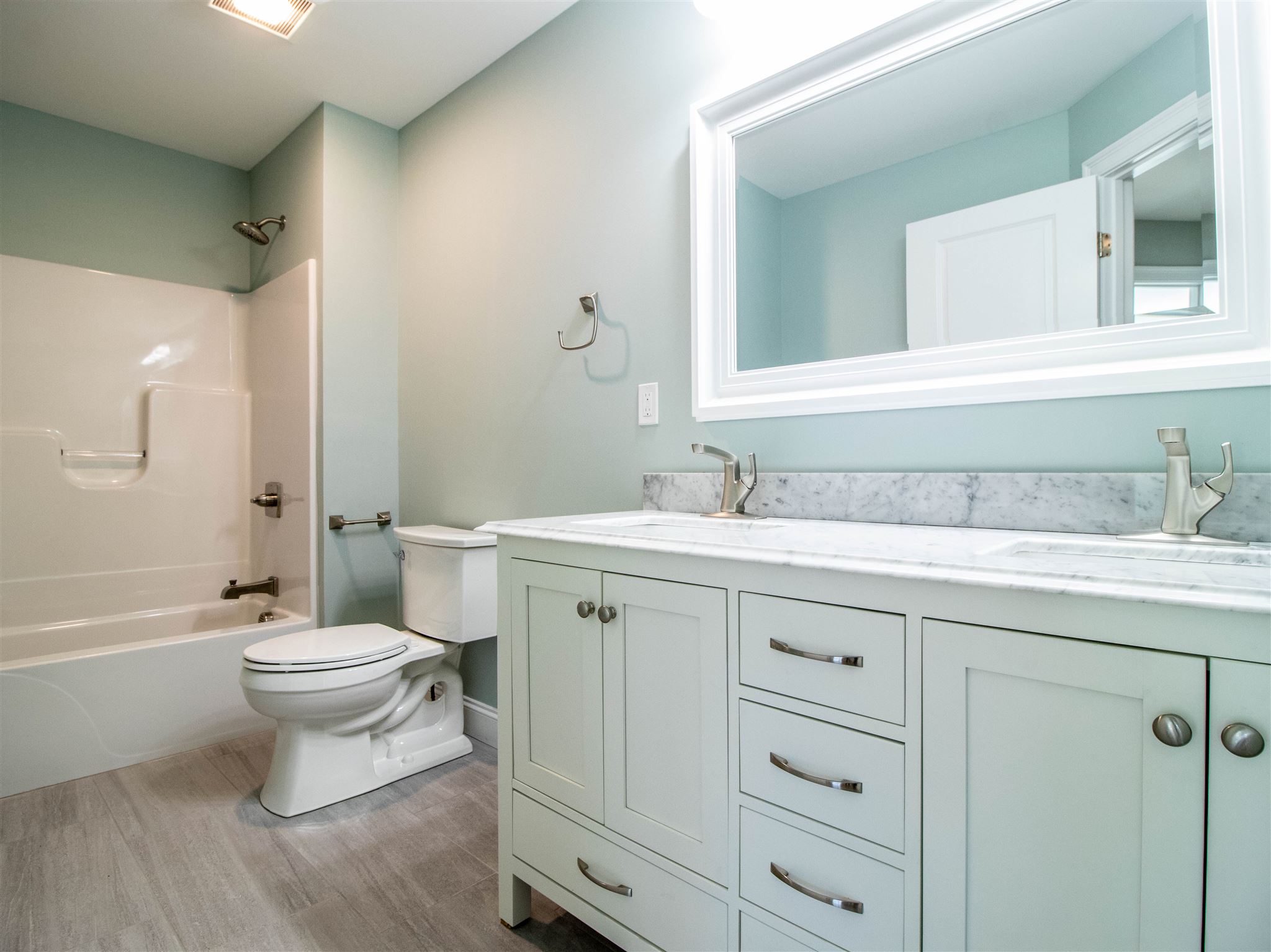 10 Ridgewood Terrace Exeter, NH 03833 - Photo 22 of 40