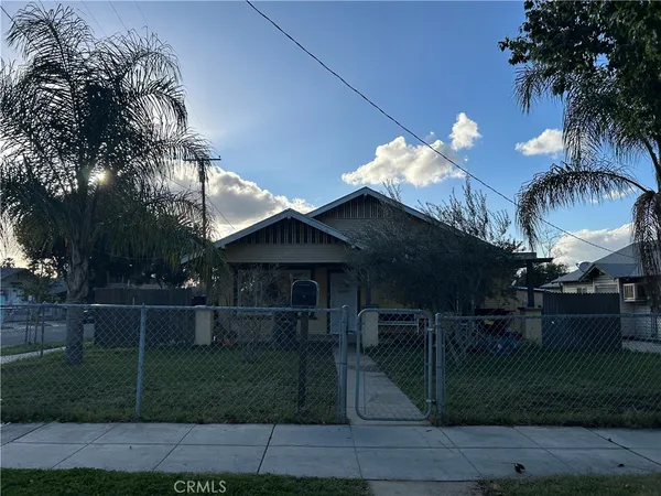 $424,900 | 3393 Eucalyptus Avenue, Riverside, CA 92507