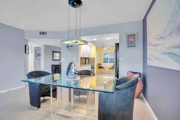 $2,200 | 1702 Andros Isle, Unit D4, Coconut Creek, FL 33066