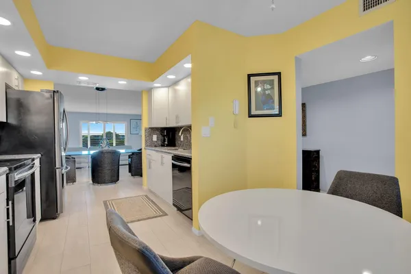 $2,200 | 1702 Andros Isle, Unit D4, Coconut Creek, FL 33066
