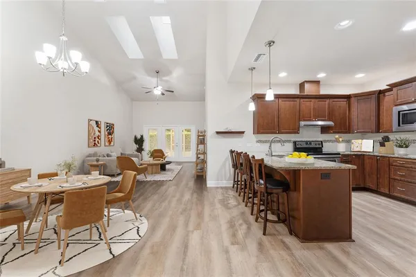 $265,000 | 1093 Northwest 126 Way, Newberry, FL 32669