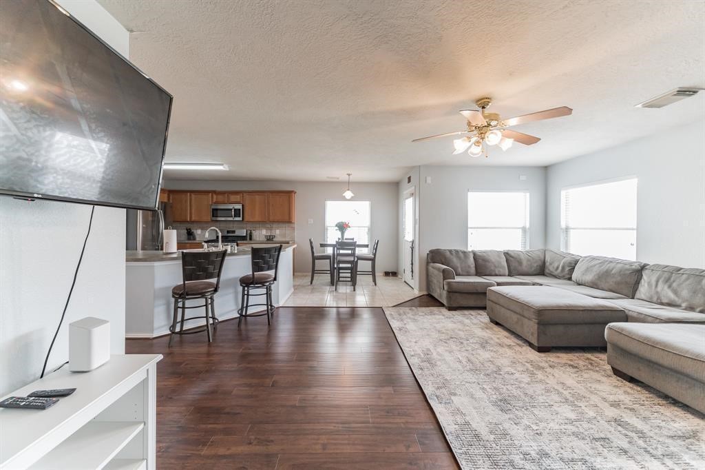 5431 Harbor Mist Baytown, TX 77521 - Photo 8 of 13