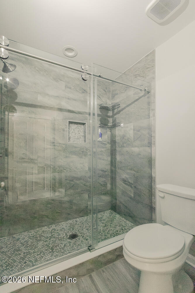 2920 Ravines Road, Unit 1221 Middleburg, FL 32068 - Photo 14 of 17 20261026_ravines_rd_7297-Edit